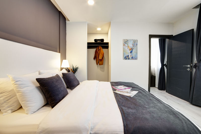 IMG_5154_5_6_7_8_Natural